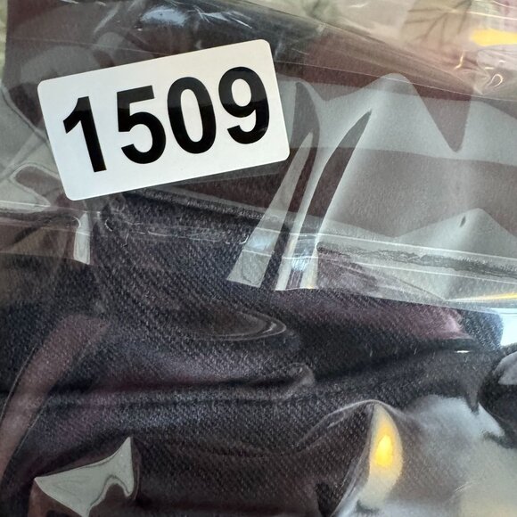 Spanx Black Skinny Pants Size M Zipper Cargo Pocket Perfect‎ Fit Faded Ankle - Picture 8 of 8